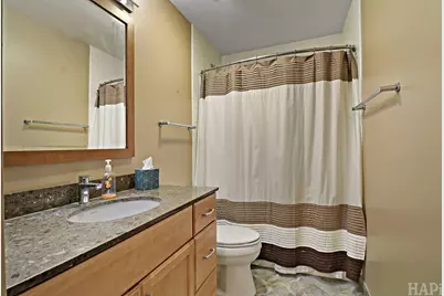 470 Highland Grove Drive, Buffalo Grove, IL 60089 - Photo 20