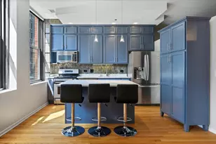 208 W Washington St, Chicago, IL 60606 - Photo 4