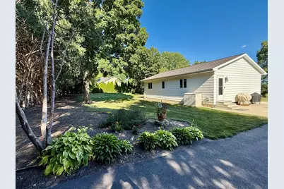 2084 Rockwell Road, Lasalle, IL 61301 - Photo 1