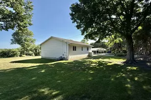 2084 Rockwell Rd, Lasalle, IL 61301 - Photo 30