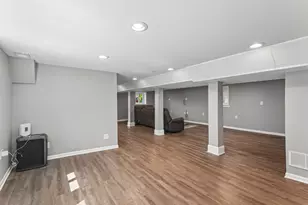 5633 W Cornelia Ave, Chicago, IL 60634 - Photo 40