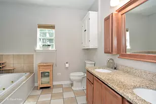 1290 Savanna Ln, Woodstock, IL 60098 - Photo 8