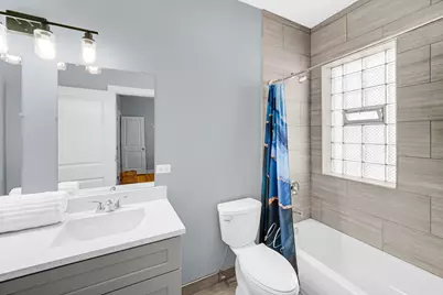 6022 S Eberhart Avenue #2N, Chicago, IL 60637 - Photo 12