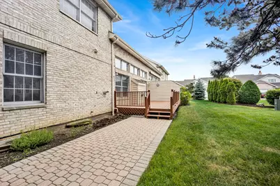 3063 Rosebrook Circle, Westchester, IL 60154 - Photo 40