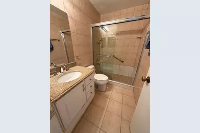[Address not provided], Chicago, IL 60645 - Photo 8