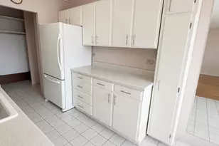 [Address not provided], Chicago, IL 60645 - Photo 4
