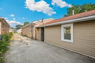 15321 Lincoln Ave, Harvey, IL 60426 - Photo 22