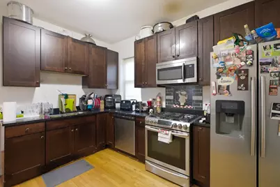 7065 N Wolcott Avenue, Chicago, IL 60626 - Photo 2