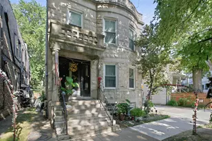 7065 N Wolcott Ave, Chicago, IL 60626 - Photo 1