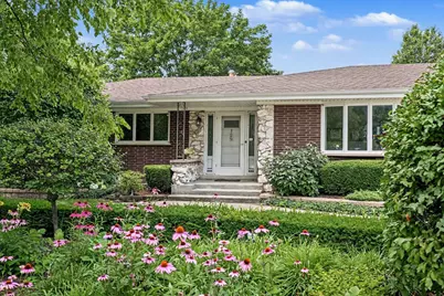 252 Cardinal Drive, Bloomingdale, IL 60108 - Photo 2
