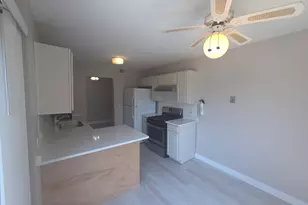 299 Pembridge Ln, Schaumburg, IL 60193 - Photo 6