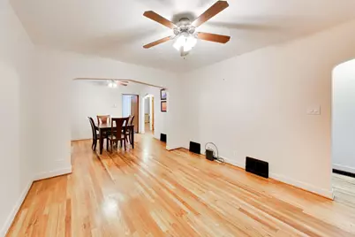 5012 N Tripp Avenue, Chicago, IL 60630 - Photo 8