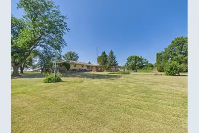3862 Westfield Road, Winnebago, IL 61088 - Photo 10