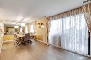 1500 Harbour Dr, Wheeling, IL 60090 - Photo 10