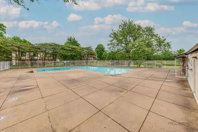 1500 Harbour Drive #4Q, Wheeling, IL 60090 - Photo 30