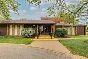 1500 Harbour Dr, Wheeling, IL 60090 - Photo 32