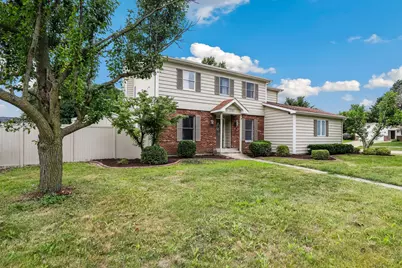 701 Deerwood Drive, Shorewood, IL 60404 - Photo 2