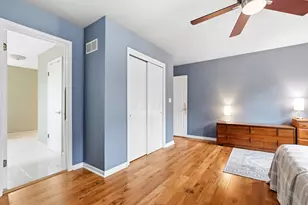 701 Deerwood Dr, Shorewood, IL 60404 - Photo 14