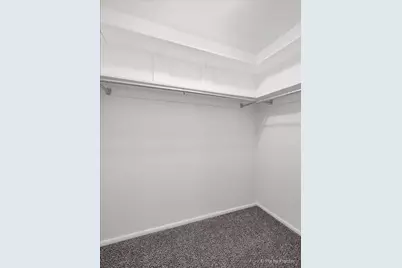 6933 N Kedzie Avenue #405, Chicago, IL 60645 - Photo 14