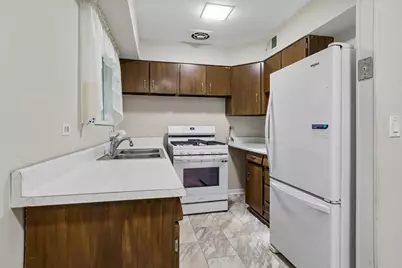 4812 Cumnor Road, Downers Grove, IL 60515 - Photo 8