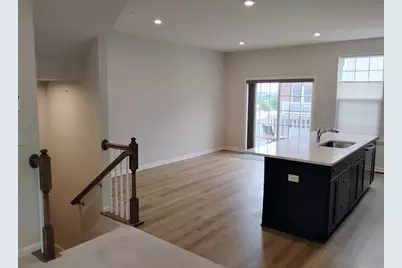 936 Jenkins Court, Wheeling, IL 60090 - Photo 6