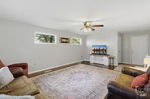 545 Evergreen Ln, Bradley, IL 60915 - Photo 10