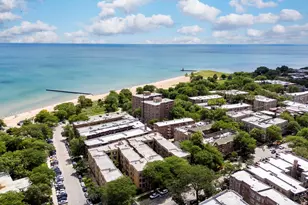 7025 N Sheridan Rd, Chicago, IL 60626 - Photo 20