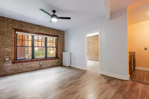 7025 N Sheridan Rd, Chicago, IL 60626 - Photo 4