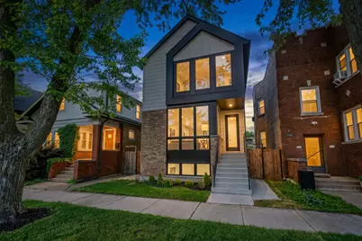 5747 N Maplewood Avenue, Chicago, IL 60659 - Photo 1