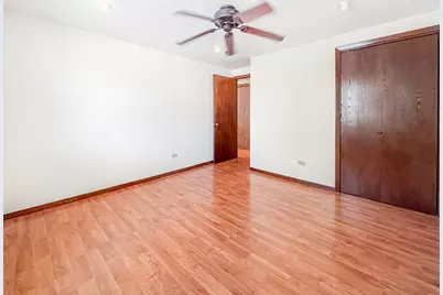 7214 W Wrightwood Avenue #2N, Elmwood Park, IL 60707 - Photo 10