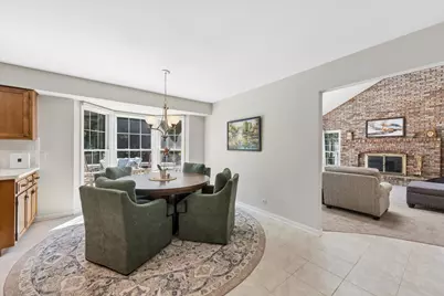 832 Wexford Court, Naperville, IL 60540 - Photo 18