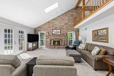 832 Wexford Court, Naperville, IL 60540 - Photo 10