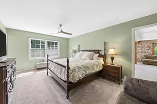 832 Wexford Ct, Naperville, IL 60540 - Photo 24