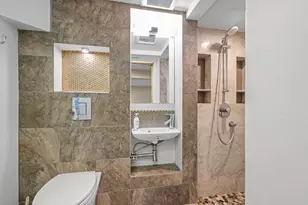 334 Plumwood Ct, Vernon Hills, IL 60061 - Photo 16