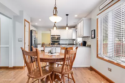 125 N Pleasant Road, Lake Zurich, IL 60047 - Photo 8