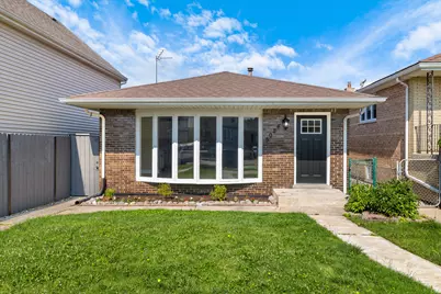 5024 S Lockwood Avenue, Chicago, IL 60638 - Photo 1
