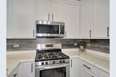 2423 Rocky Hill Circle, Joliet, IL 60432 - Photo 10