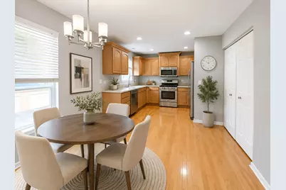 3131 Saganashkee Lane, Naperville, IL 60564 - Photo 2