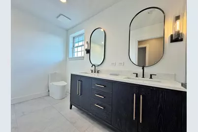 2427 W Grenshaw Street #2, Chicago, IL 60612 - Photo 16