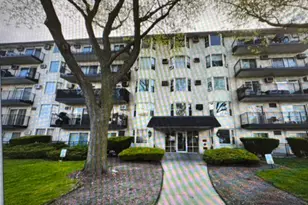 5506 Lincoln Ave, Morton Grove, IL 60053 - Photo 1