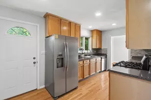 2117 Parkview Ct, Wilmette, IL 60091 - Photo 10