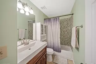 990 Pennwood Ln, Bolingbrook, IL 60440 - Photo 14