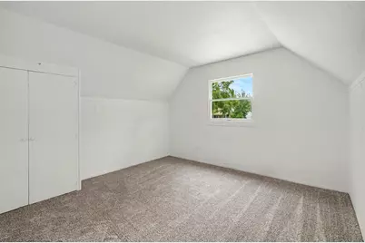 2104 Webb Street, Crest Hill, IL 60403 - Photo 12