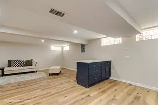 8517 W Carmen Ave, Chicago, IL 60656 - Photo 22