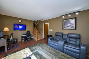 2268 Salisbury Dr, Naperville, IL 60565 - Photo 14