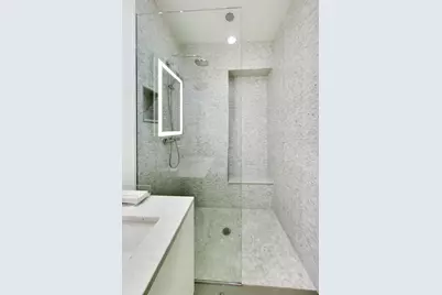 110 N Peoria Street #102, Chicago, IL 60607 - Photo 30