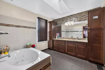 1162 Hyannis Circle, Carol Stream, IL 60188 - Photo 24