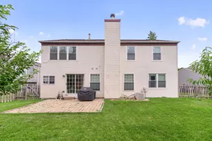 1162 Hyannis Cir, Carol Stream, IL 60188 - Photo 30