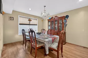 1162 Hyannis Cir, Carol Stream, IL 60188 - Photo 20