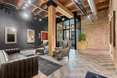 [Address not provided], Chicago, IL 60654 - Photo 8
